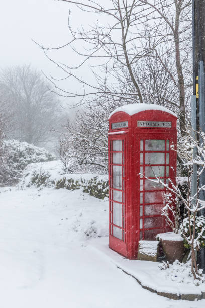 istock Telephone box in the snow 1301432695