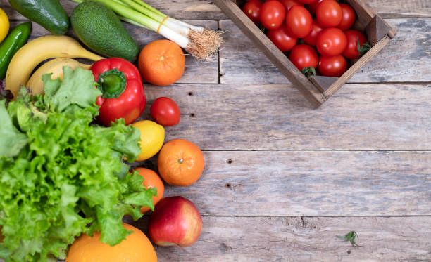 istock vegetables in grocery paper bag 1301448880