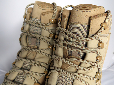army hiking alpine boots for adventurous trips