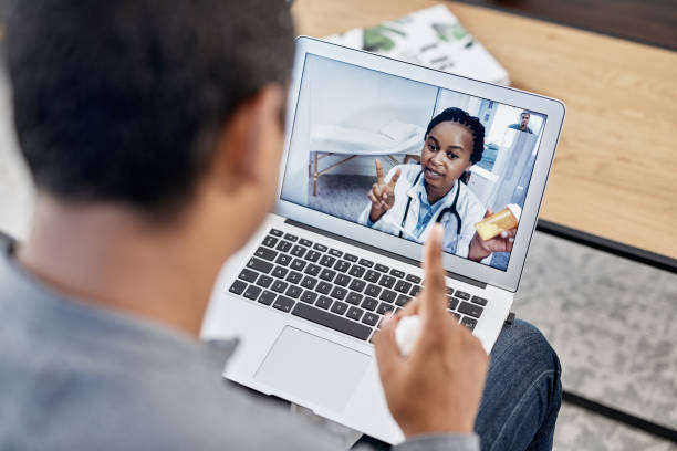 istock Talking through the diagnosis and treatment 1301544081