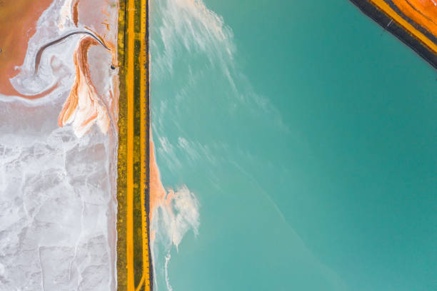 istock Dead Lakes and Salt Mountains. 1301608512