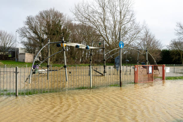 istock Extreme weather flooding in Huntingdon 1301609358