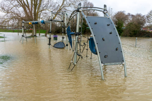 istock Extreme weather flooding in Huntingdon 1301609406