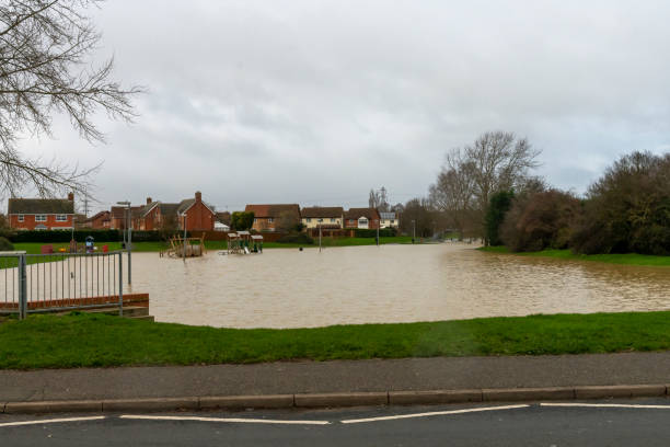 istock Extreme weather flooding in Huntingdon 1301609432