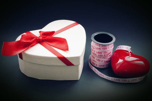 gift for your loved ones on valentine's day on february 14 - valentine imagens e fotografias de stock