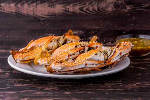 istock Steamed crab favorite seafood 1301788843