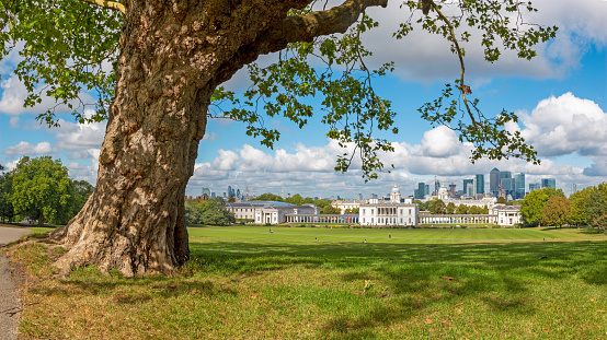 London - The the Canary Wharf from Greenwich park.