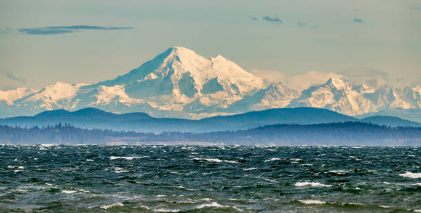 Mount baker Washington state Mount baker Washington state as seen from Victoria British Columbia Canada. mt baker stock pictures, royalty-free photos & images