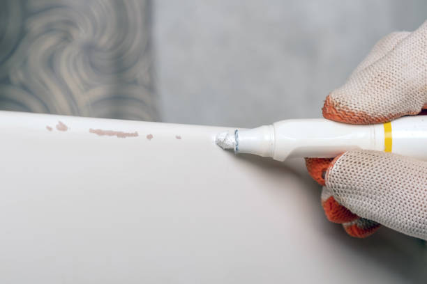 istock touch up defects, chips on white furniture 1301883330