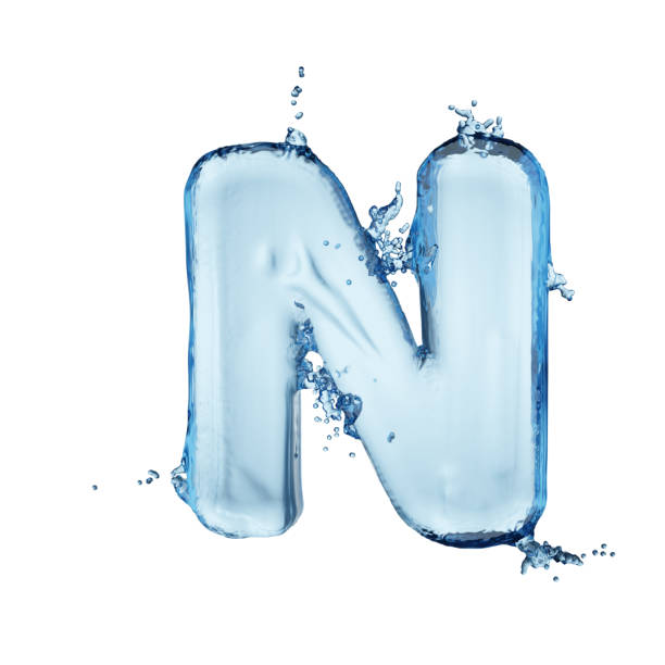 letra n água splash alfabeto isolado em branco. ilustração de renderização 3d. - letter n water text blue - fotografias e filmes do acervo