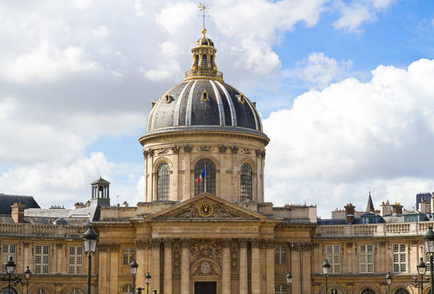 istock Institut de France, Paris 1301995793