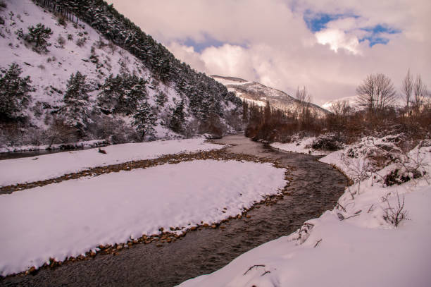 istock Great snowfall in Espinosa de los Monteros, Spain 1302055366