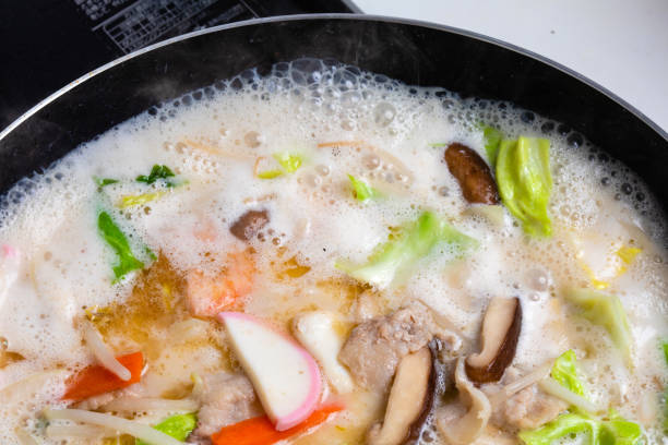 istock Japanese home-cooked, Nagasaki champon recipe 1302071092
