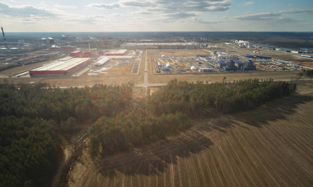 istock Heavy industrial factory landscape 1302074030