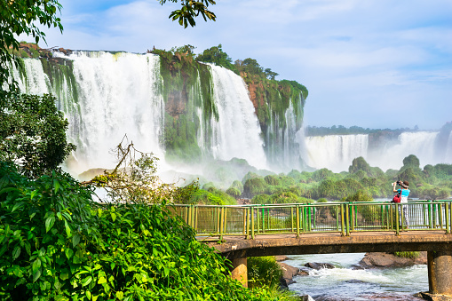 Declared a World Heritage Site by UNESCO in 1984, this marvel of nature with 275 waterfalls formed by the Iguazu River between Brazil and Argentina represents the largest set of waterfalls in the world. Its biggest drop known as the Devil's Throat, reaches approximately 150 meters wide and 80 meters high. In 2011 the Iguazu Falls were elected one of the 7 Natural Wonders of the World.