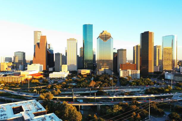 Houston View of buildings in downtown Houston, TX. houston skyline stock pictures, royalty-free photos & images