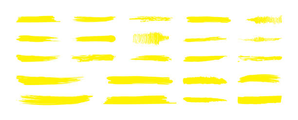 zaznacz znacznik żółtą linię. obrys koloru znacznika, ręcznie rysowane zaokrążenie piórem pędzla. wyróżnianie obrysów izolowanych na białym tle.  ilustracja wektorowa - highlighter felt tip pen yellow pen stock illustrations