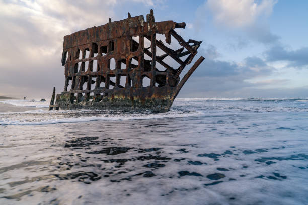 istock The Wreck of Peter Iredale in Oregon 1302189020