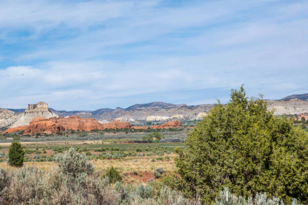 istock Mountain Ridges in Kodachrome Basin State Park, Utah 1302223523