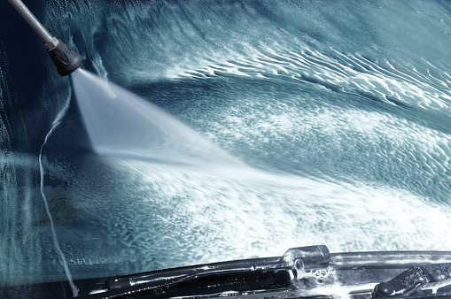 Car washing - Cleaning with high pressure equipment