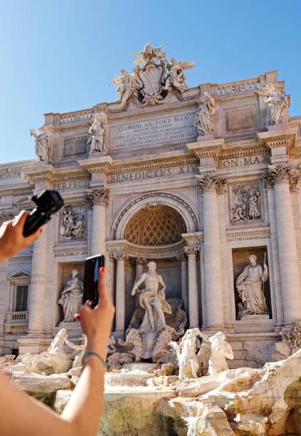 istock Fontana di Trevi, Italy Rome 1302275950