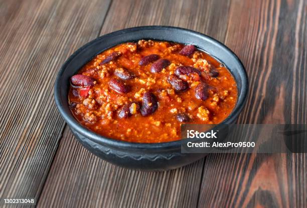 Bowl Of Chili Con Carne Stock Photo - Download Image Now - Chili Con Carne, Kidney Bean, Chilli Powder