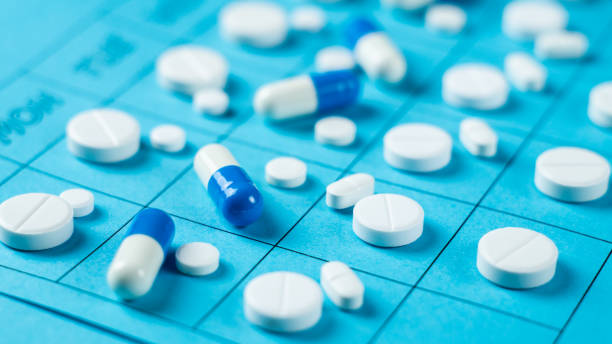 istock Daily and weekly medication schedule 1302341277