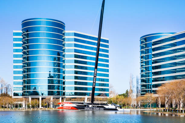 Building of Oracle Corporation office Redwood City, CA, USA - February 10, 2021: Building of Oracle Corporation office, an American computer technology corporation headquartered in Austin, Texas (since January 2021) redwood city stock pictures, royalty-free photos & images