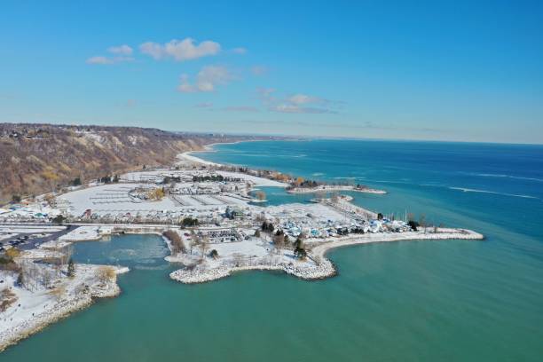 istock Scarborough Bluffer's Park 1302356099