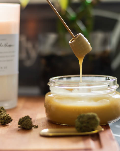 istock Cannabis Marijuana Infused Honey 1302369228