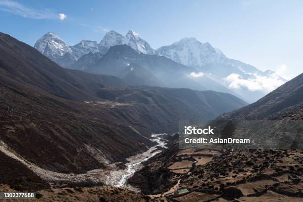 The Valley Leading To The Everest Base Camp With The Thamserku Peak In The Hinalayas Khumbu Region Of Nepal Stock Photo - Download Image Now