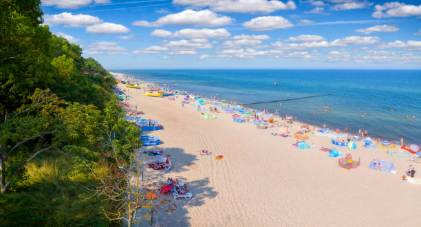 istock Vacations in Poland - Baltic seashore in Rewal 1302403431