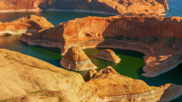 istock View of Reflection Canyon at Lake Powell 1302416490