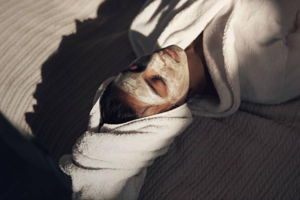 waktu yang menenangkan jiwa adalah waktu yang layak untuk dibi lahwa - masker tidur potret stok, foto, & gambar bebas royalti