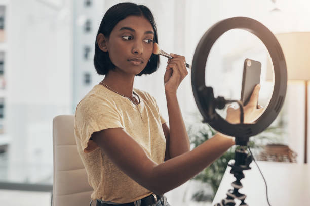 istock With a good brush comes good makeup 1302444809