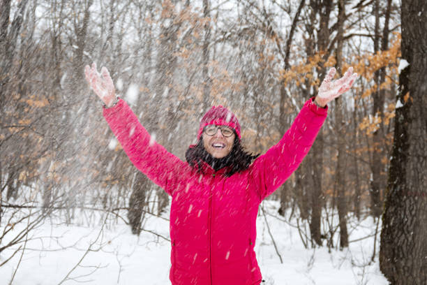 istock Happy in the snow 1302487098
