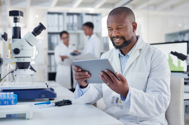 istock Conducting research that will lead to human advancement 1302533886