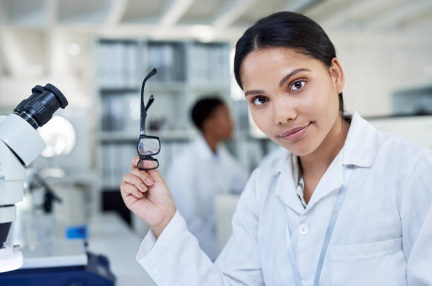 istock Science is a platform for making sense of the world 1302533894