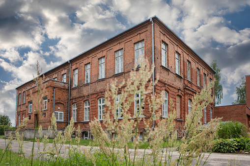 Bangunan Bersejarah Utena Saule Gymnasium Di Utena Lithuania Foto Stok