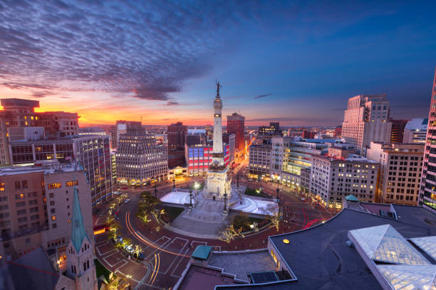 istock Indianapolis, Indiana, USA skyline over Monument Circle 1302648089