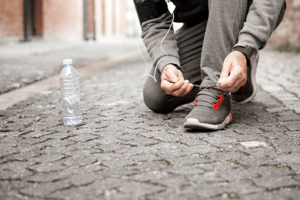 istock Tie a shoelace and go 1302677388