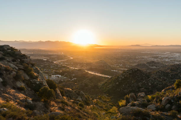 los angeles sunrise view of san fernando valley - northridge imagens e fotografias de stock