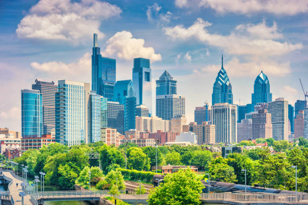Skyline of downtown Philadelphia Pennsylvania USA Skyline of downtown Philadelphia Pennsylvania USA on a sunny summer day. pennsylvania stock pictures, royalty-free photos & images