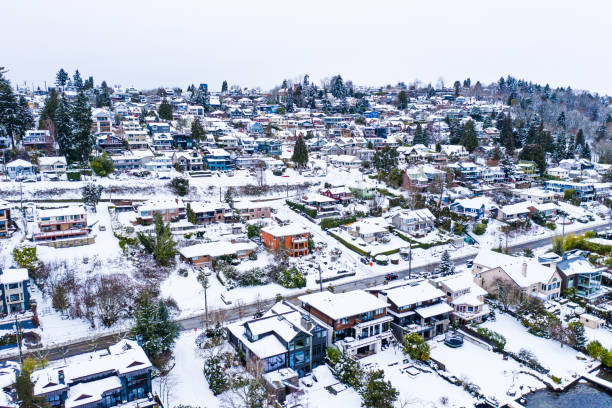 istock Leschi Waterfront Neighborhood in Seattle 1302732131