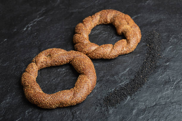 istock Turkish crunchy round braided bagels with sesame seeds 1302765697