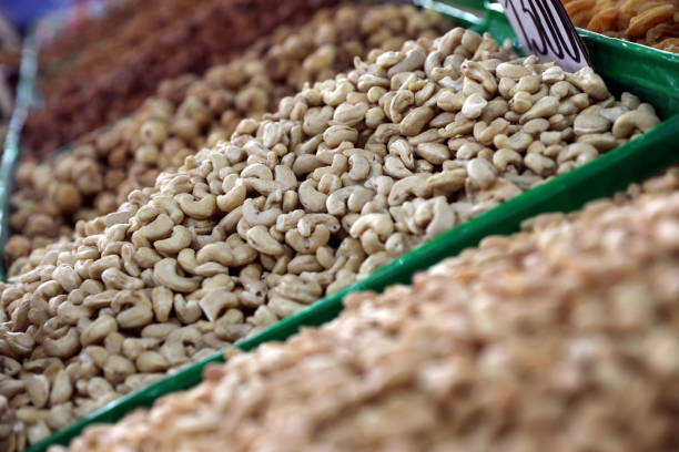 Cashews in the market