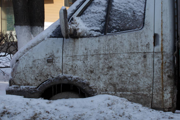 istock small dirty semitruck freezed in the snowdrift 1302836337
