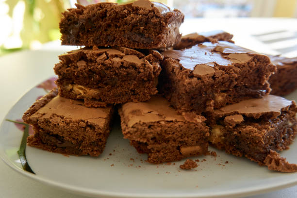 istock plate full of brownies 1302839178
