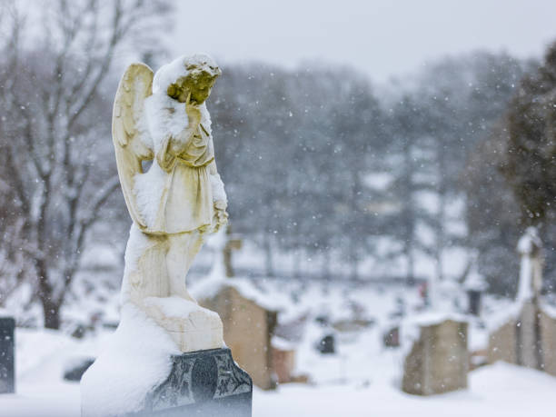 istock Snow covered New England USA 1303077640