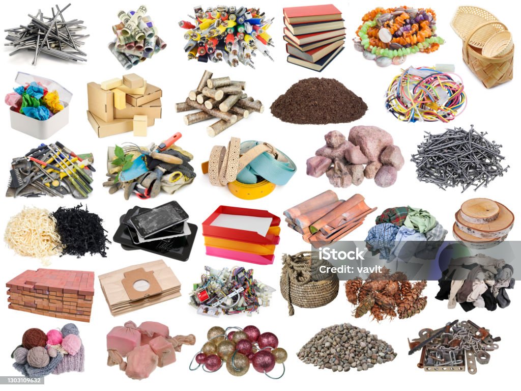 Photo Libre De Droit De Petits Tas Et Piles De Divers Objets Et Objets photo-libre-de-droit-de-petits-tas-et-piles-de-divers-objets-et-objets